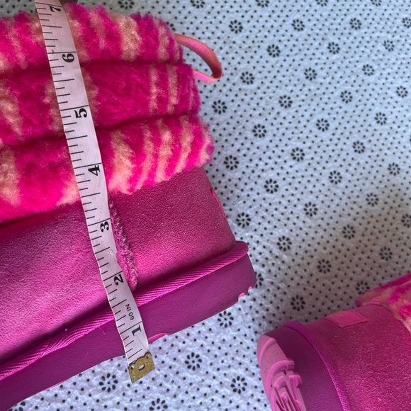 UGG Mini Fluff Quilted Cuff Zebra Rock Rose Suede Sheepskin Boots Size 4 women - Picture 8 of 10